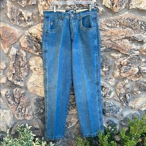 Raider Classic Blue Straight Denim Jeans 

Size 32 X 32